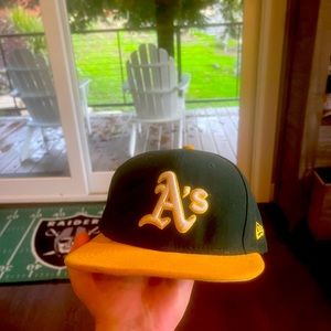 Oakland Athletics New Era Hat SnapBack